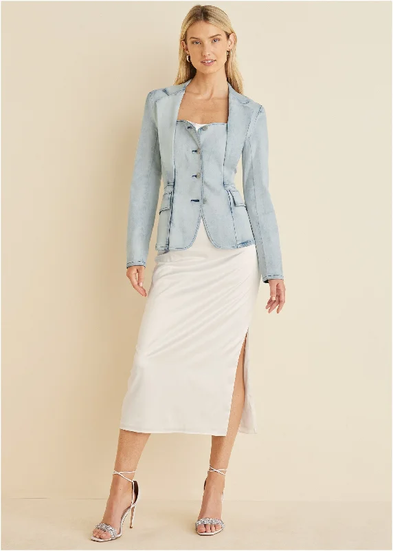 Sweetheart Denim Blazer - Light Wash